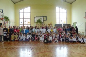 Uczestnicy projektu Let`s clean up Europe w PSP w Kierlikówce